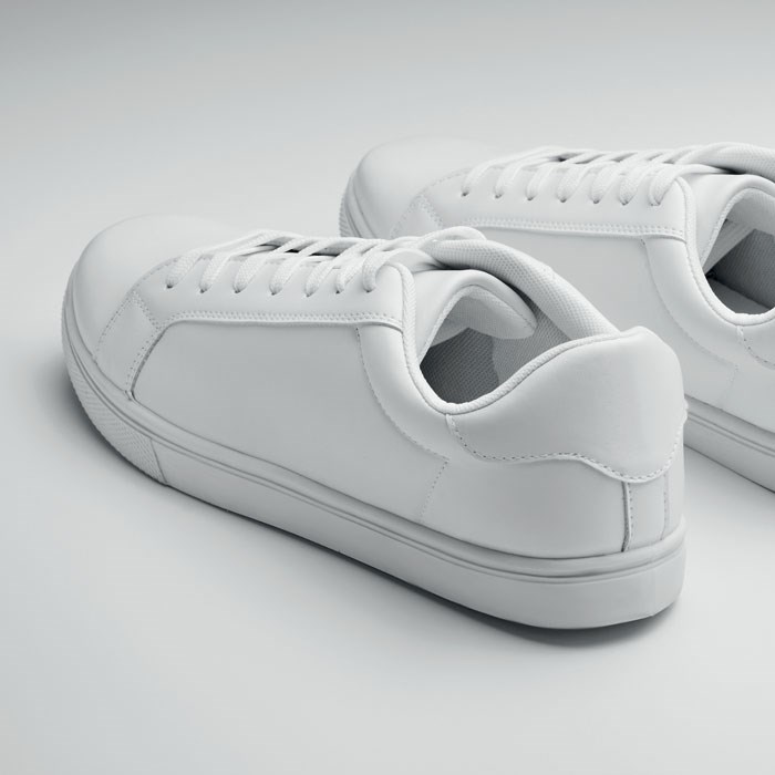 BLANCOS - Sneakers aus PU Gr. 42 BLANCOS - Sneakers aus PU Gr. 42
