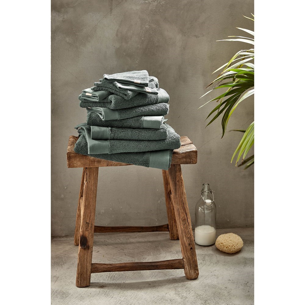 Walra Bathtowel Remade Cotton 70 x 140 Badetuch Walra Bathtowel Remade Cotton 70 x 140 Badetuch