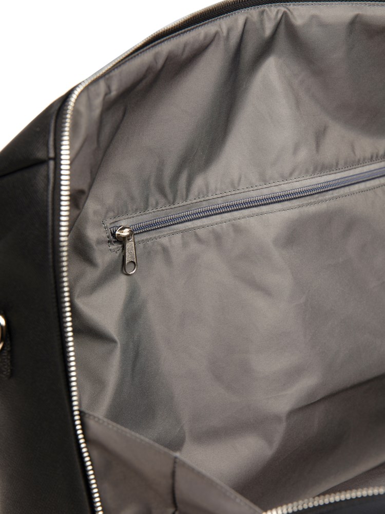 VINGA Bermond Wochenendtasche aus RCS recyceltem PU