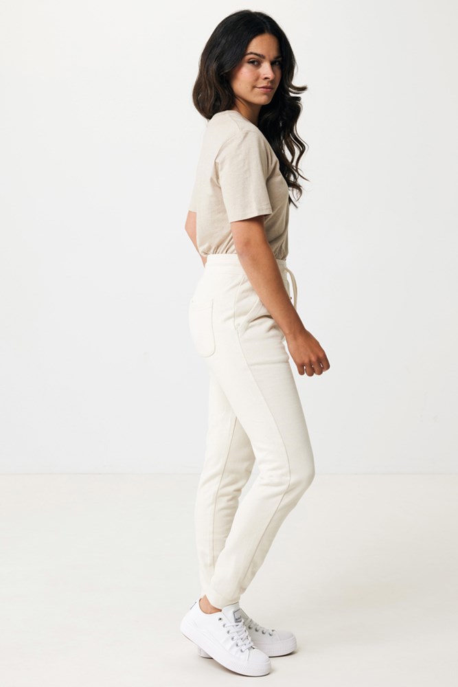 IQONIQ Cooper Jogger aus recycelter Baumwolle IQONIQ Cooper Jogger aus recycelter Baumwolle
