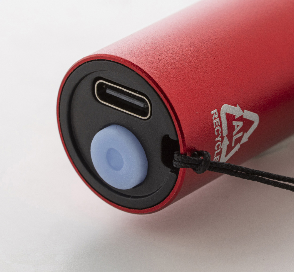 Chargelight Tone - wiederaufladbare Taschenlampe aus recyceltem Aluminium