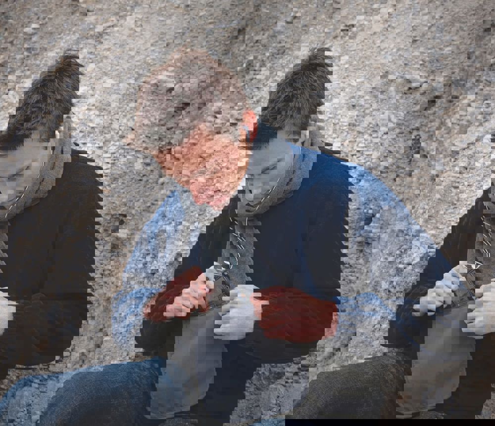 R100 - Polartherm™ Scarf Zip Pocket