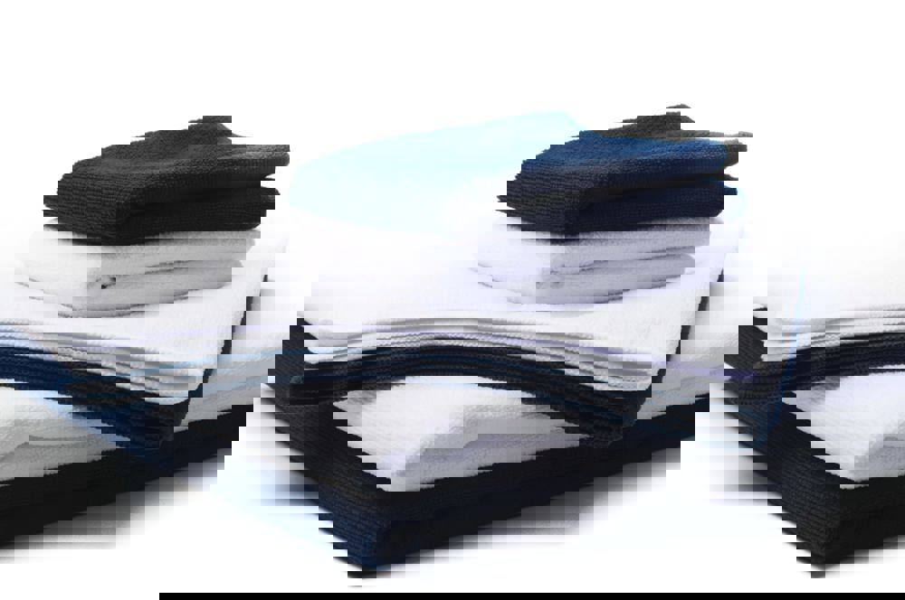 TC018 - Microfibre Bath Towel