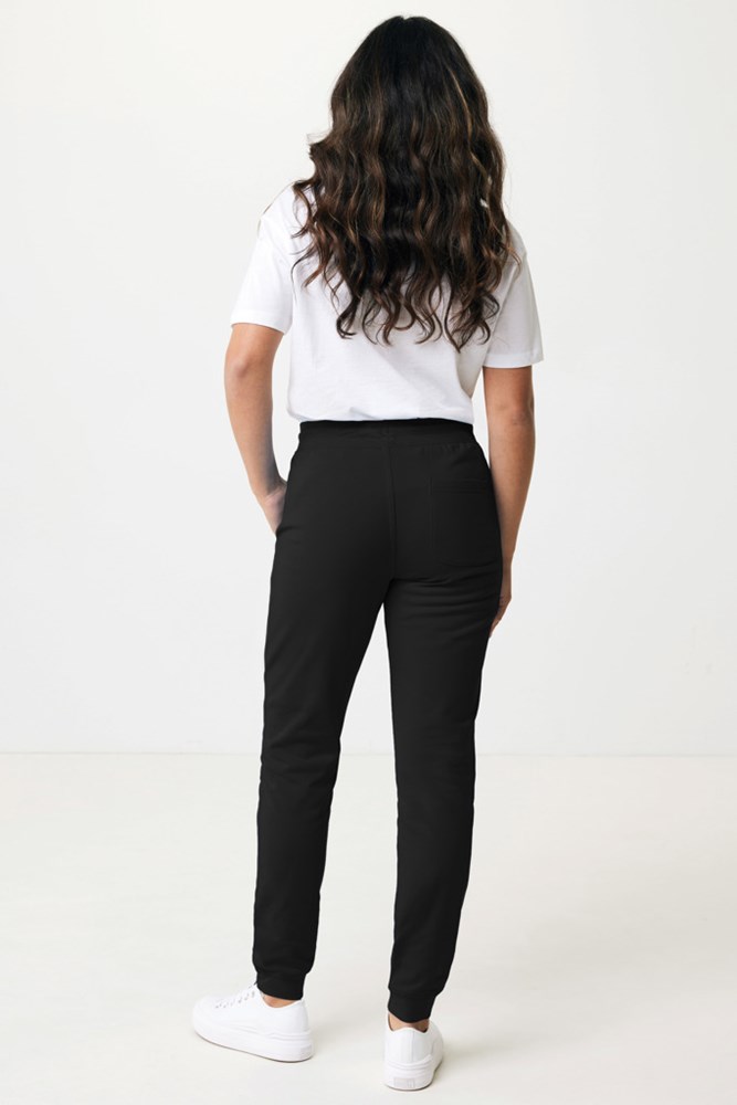 IQONIQ Cooper Jogger aus recycelter Baumwolle IQONIQ Cooper Jogger aus recycelter Baumwolle