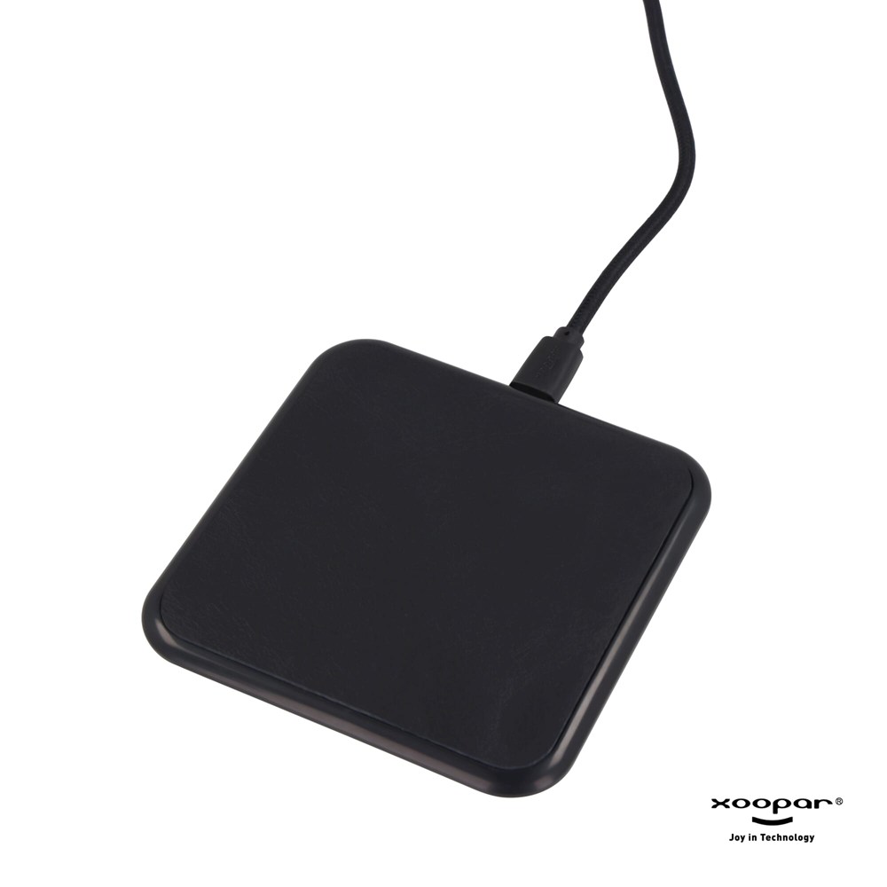 2259 | Xoopar Iné Wireless Fast Charger - Recycled Leather 15W 2259 | Xoopar Iné Wireless Fast Charger - Recycled Leather 15W
