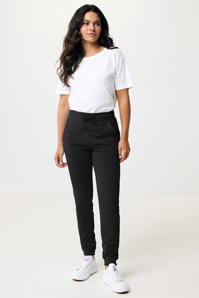 IQONIQ Cooper Jogger aus recycelter Baumwolle IQONIQ Cooper Jogger aus recycelter Baumwolle
