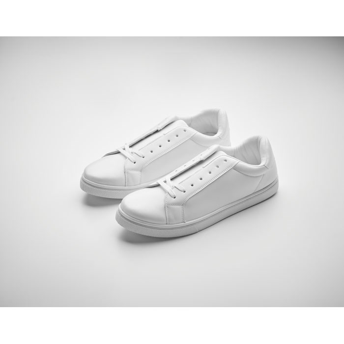 BLANCOS - Sneakers aus PU Gr. 42 BLANCOS - Sneakers aus PU Gr. 42
