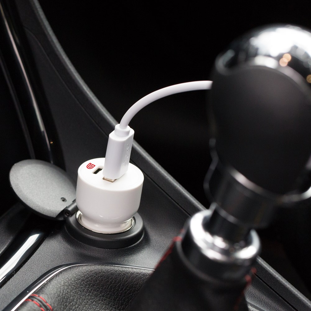 USB-C & USB Autoladegerät REEVES-VALLEJO USB-C & USB Autoladegerät REEVES-VALLEJO