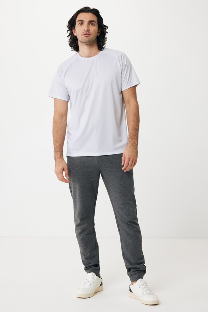 IQONIQ Cooper Jogger aus recycelter Baumwolle IQONIQ Cooper Jogger aus recycelter Baumwolle