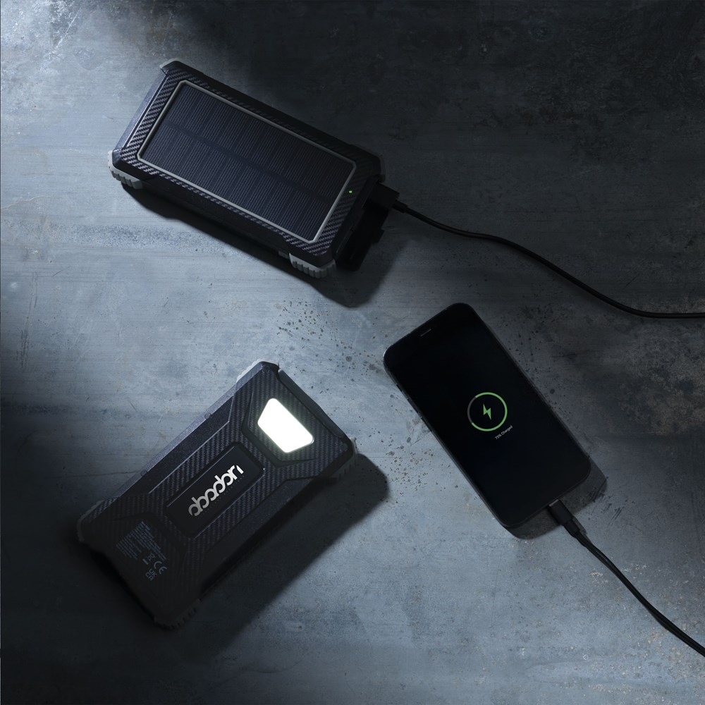 Trail RCS Solar Charger 10000 Trail RCS Solar Charger 10000