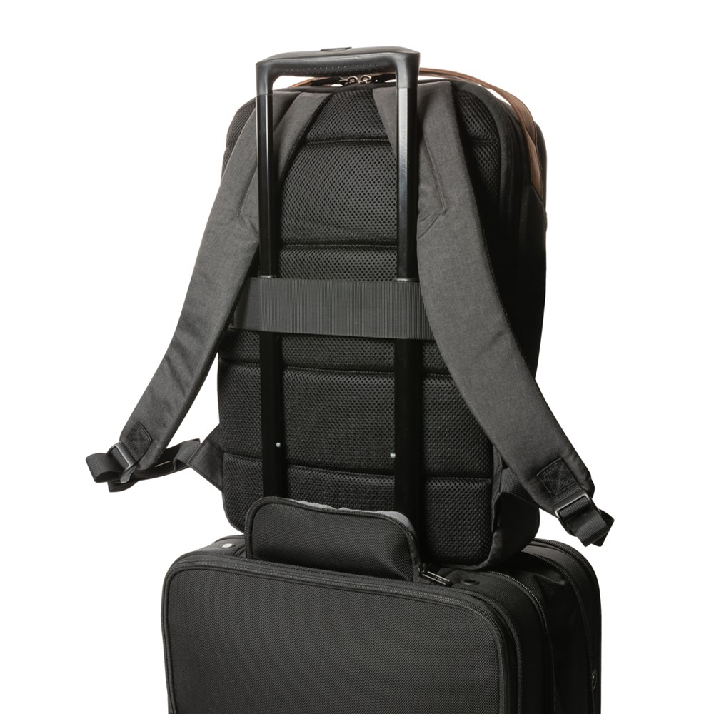 Impact AWARE™ 300D Two-Tone Deluxe 15.6" Laptop-Rucksack Impact AWARE™ 300D Two-Tone Deluxe 15.6" Laptop-Rucksack