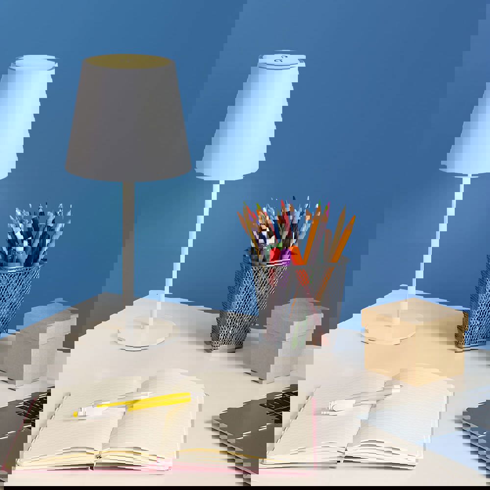 Wiederaufladbare Tischlampe